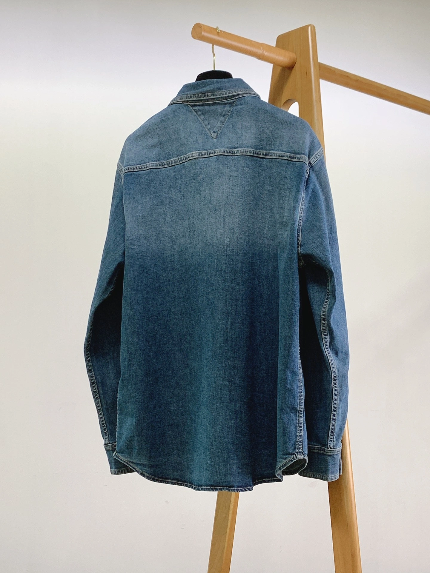 wg.luxury- V595t1 oversized item:D-F443J2327